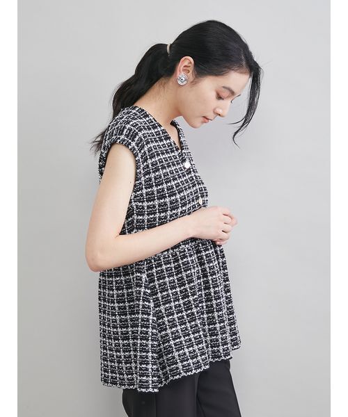 Mila Owen(ミラオーウェン)の「ペプラムデザインVネックツィードベスト(ベスト・レディース・マルチ・F)」の20枚目の写真