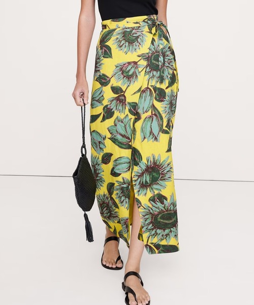 Banana Republic(バナナリパブリック)の「リネン ラップ マキシスカート(スカート・レディース・イエロー・8/6/4/2/0)」の1枚目の写真