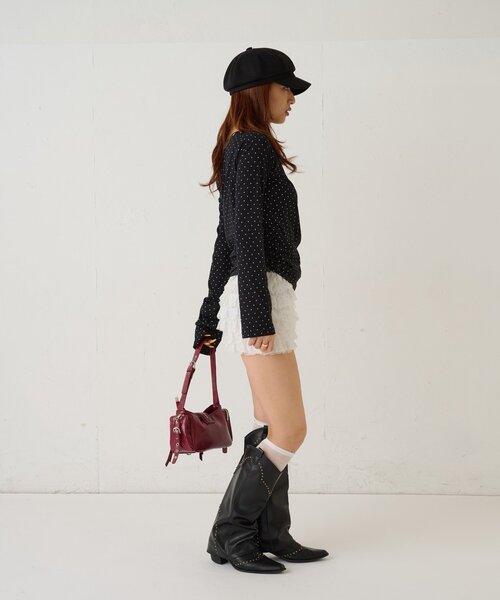 WHO'S WHO gallery（フーズフーギャラリー）の「スタッズオフショルL/Sトップス(ドット/ボーダー)（Tシャツ/カットソー・レディース・チャコールグレー/ブラック/ホワイト/ホワイト系その他・FREE）」の19枚目の写真