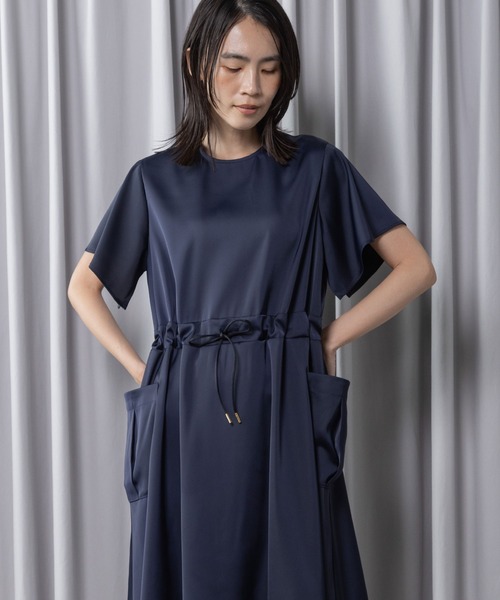 MARECHAL TERRE(マルシャルテル)の「裾プリーツワンピース(ワンピース・レディース・ネイビー/グリーン系その他/ブラック/アイボリー・MEDIUM)」の8枚目の写真