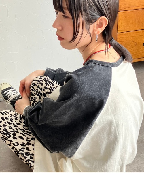 zena(ジェナ)の「コットンラグランビッグTee(Tシャツ/カットソー・レディース・チャコール/グレイッシュベージュ・FREE)」の3枚目の写真