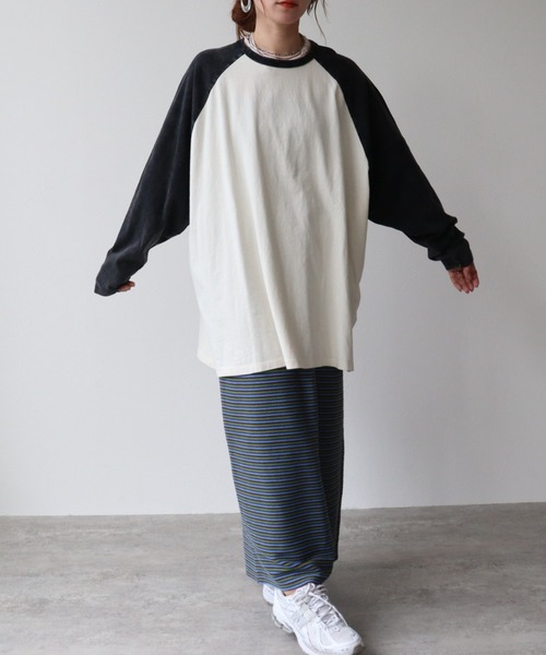 zena(ジェナ)の「コットンラグランビッグTee(Tシャツ/カットソー・レディース・チャコール/グレイッシュベージュ・FREE)」の5枚目の写真