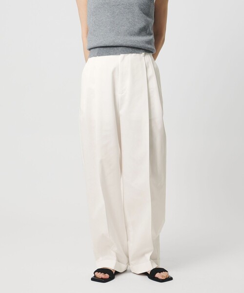 MARW UNITED ARROWS(マルゥ ユナイテッドアローズ)の「<MARW UNITED ARROWS>タック ダブル チノパンツ(チノパンツ・レディース・ブラック/ベージュ/オフホワイト・38/36)」の4枚目の写真