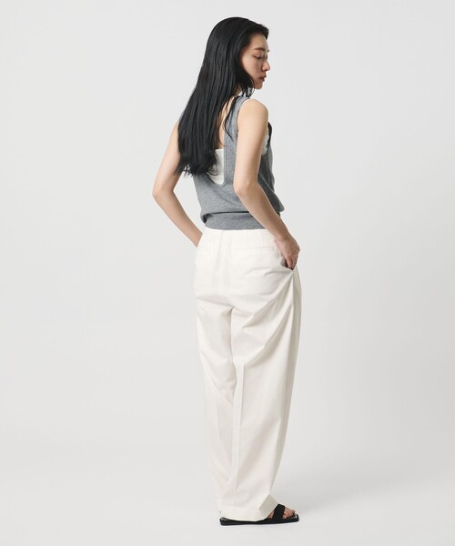 MARW UNITED ARROWS(マルゥ ユナイテッドアローズ)の「<MARW UNITED ARROWS>タック ダブル チノパンツ(チノパンツ・レディース・ブラック/ベージュ/オフホワイト・38/36)」の7枚目の写真