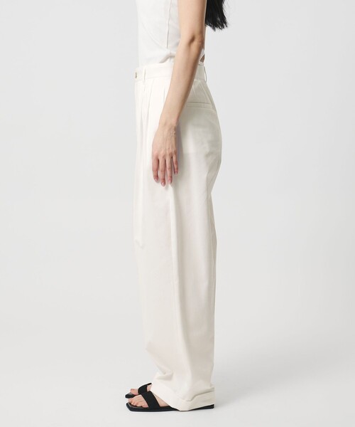 MARW UNITED ARROWS(マルゥ ユナイテッドアローズ)の「<MARW UNITED ARROWS>タック ダブル チノパンツ(チノパンツ・レディース・ブラック/ベージュ/オフホワイト・38/36)」の19枚目の写真