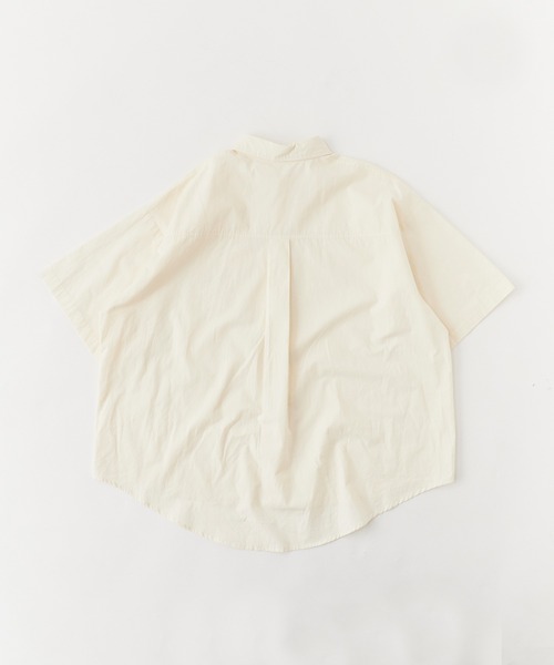OK YESTERDAY（オッケーイエスタデイ）の「OK YESTERDAY / オーケー イエスタデイ ショートスリーブ スタンダードシャツ / SHORT-SLEEVE STANDARD SHIRT 2026年 夏 夏服（シャツ/ブラウス・メンズ・ブルー/ブラック系その他/ホワイト/ブラック/ネイビー・L/M）」の9枚目の写真