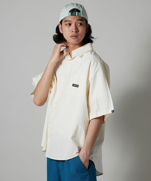 OK YESTERDAY（オッケーイエスタデイ）の「OK YESTERDAY / オーケー イエスタデイ ショートスリーブ スタンダードシャツ / SHORT-SLEEVE STANDARD SHIRT 2026年 夏 夏服（シャツ/ブラウス・メンズ・ブルー/ブラック系その他/ホワイト/ブラック/ネイビー・L/M）」の10枚目の写真