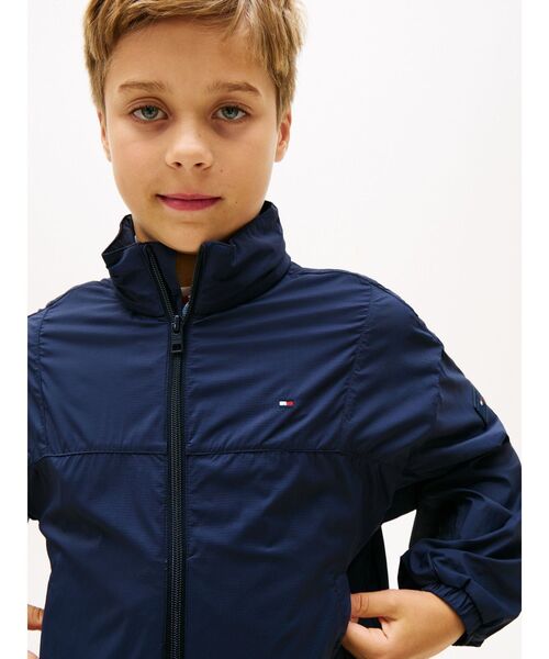 TOMMY HILFIGER（トミーヒルフィガー）の「KIDS ウィンドブレーカージャケット（ナイロンジャケット・キッズ・マルチ・130cm/160cm/150cm/140cm）」の8枚目の写真