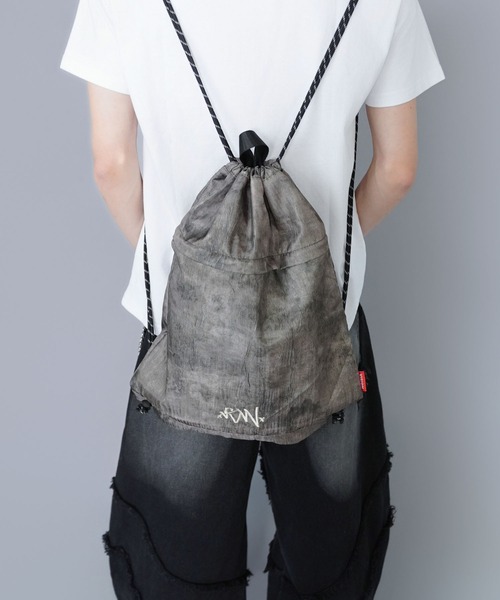 VISION STREET WEAR(ヴィジョンストリートウェア)の「【VISION STREET WEAR/ヴィジョンストリートウェア】スモーク加工ナップサック/ドローストリングバッグ(バックパック/リュック・メンズ・カーキ/ブラック・ONESIZE)」の9枚目の写真