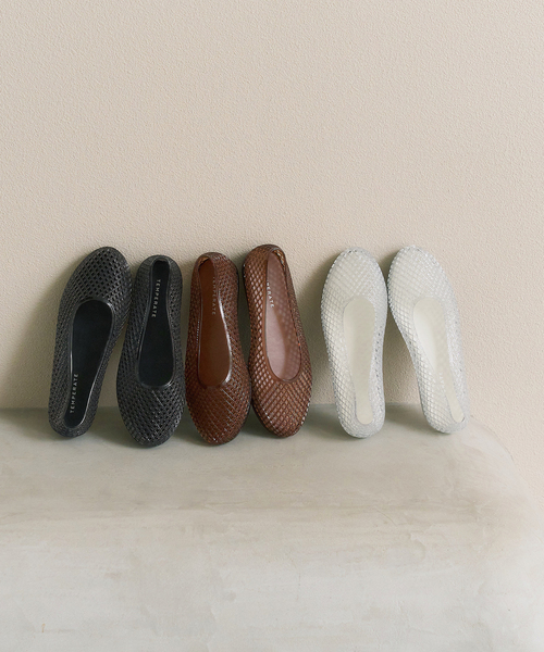 TEMPERATE（テンパレイト）の「TEMPERATE /テンパレイト HAMISH（レインシューズ・レディース・シルバー/ブラック系その他/ブラウン・41/40/39/38/37）」の4枚目の写真