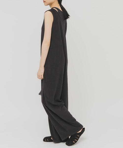 KBF（ケイビーエフ）の「タンクトップSETオールインワン（その他パンツ・レディース・ネイビー/ベージュ・36/38）」の17枚目の写真