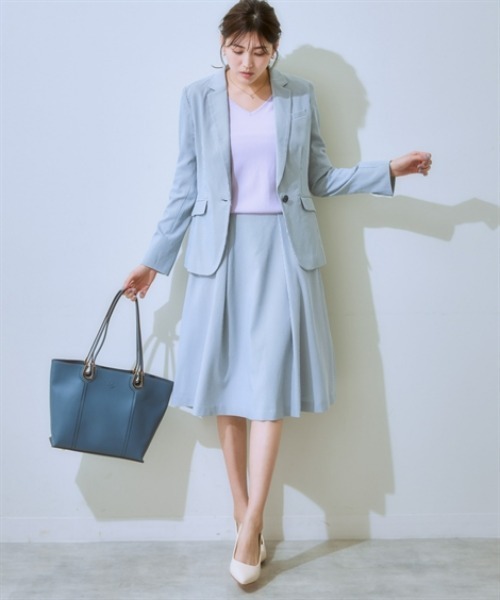 7days Life Styling(セブンデイズライフスタイリング)の「【吸汗速乾】ポケット付タックフレアスカート(ストレッチコードレーンシリーズ)(スーツスカート・レディース・ネイビー系/ネイビー×ホワイト・L/LL/3L/S/M/4L/5L/6L/8L)」の6枚目の写真