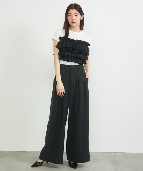 krahe（クレーエ）の「ティアードフリルドッキングTシャツ（Tシャツ/カットソー・レディース・ベージュ/ブラック・FREE）」の17枚目の写真