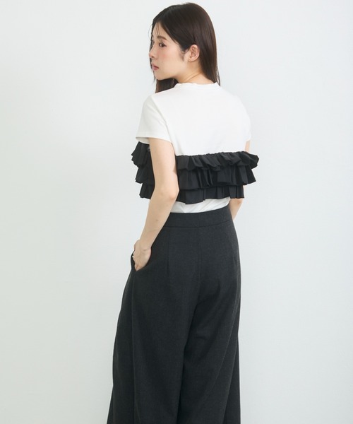 krahe（クレーエ）の「ティアードフリルドッキングTシャツ（Tシャツ/カットソー・レディース・ベージュ/ブラック・FREE）」の18枚目の写真