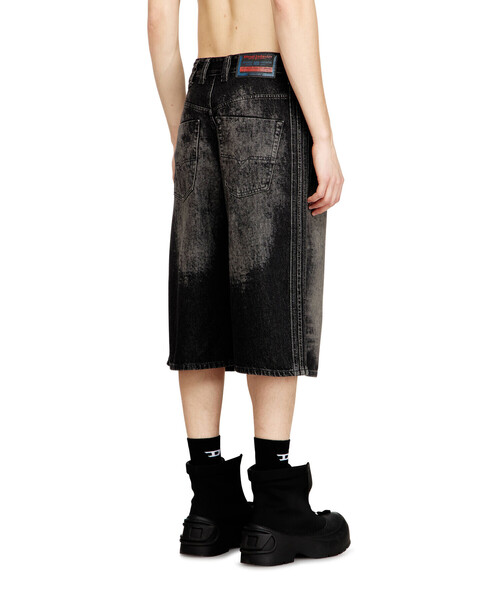 DIESEL（ディーゼル）の「メンズ デニムショートパンツ D-ENIM-M-SHORT-S（デニムパンツ・メンズ・ブラック系その他・30inch/32inch/28inch）」の5枚目の写真