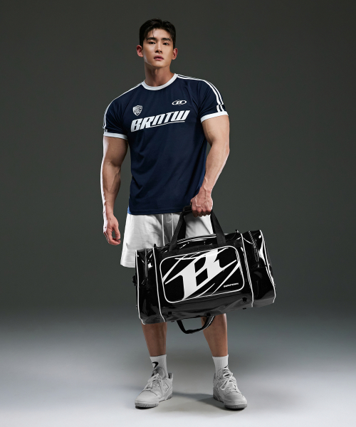 BORN TO WIN（ボーントゥウィン）の「SYMBOL LOGO ENAMEL DUFFLE BAG [BLACK]（ボストンバッグ・メンズ・その他・F）」の5枚目の写真