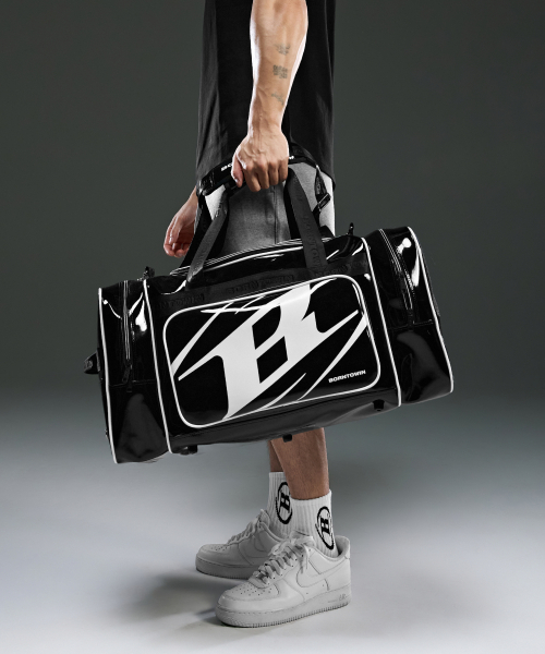 BORN TO WIN（ボーントゥウィン）の「SYMBOL LOGO ENAMEL DUFFLE BAG [BLACK]（ボストンバッグ・メンズ・その他・F）」の6枚目の写真