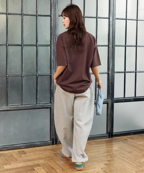 PUBLUX(パブリュクス)の「PUBLUX/パブリュクス <機能性素材>LOVEPOP キャット プリント Tシャツ 限定展開(Tシャツ/カットソー・レディース・ブラウン/ホワイト/グレー・MEDIUM/LARGE/SMALL)」の15枚目の写真
