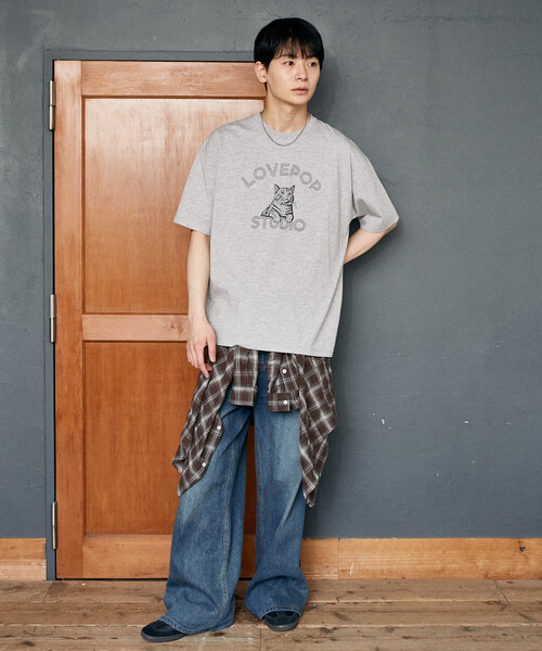 PUBLUX(パブリュクス)の「PUBLUX/パブリュクス <機能性素材>LOVEPOP キャット プリント Tシャツ 限定展開(Tシャツ/カットソー・レディース・ブラウン/ホワイト/グレー・MEDIUM/LARGE/SMALL)」の22枚目の写真