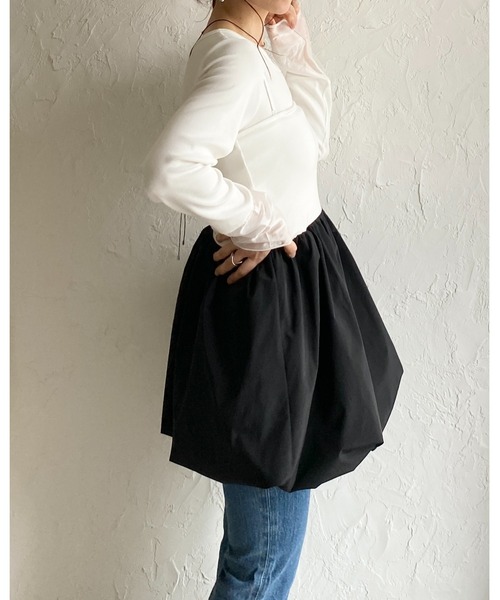 She's Closet(シーズクローゼット)の「カップ付き 2WAY バルーン キャミソール チュニック ミニワンピース(チュニック・レディース・ブラック/ホワイト×ブラック/ホワイト/チャコールグレー・FREE)」の14枚目の写真