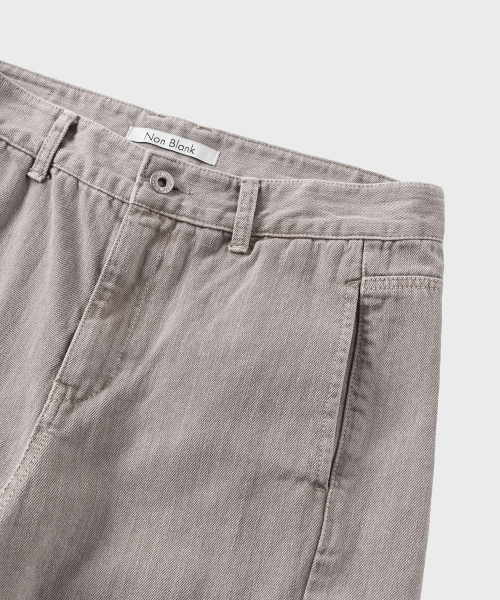 NONBLANK(ノンブランク)の「ガーメントダイカーブデニムパンツ_BEIGE(デニムパンツ・メンズ・ベージュ・MEDIUM/LARGE/X-LARGE)」の4枚目の写真
