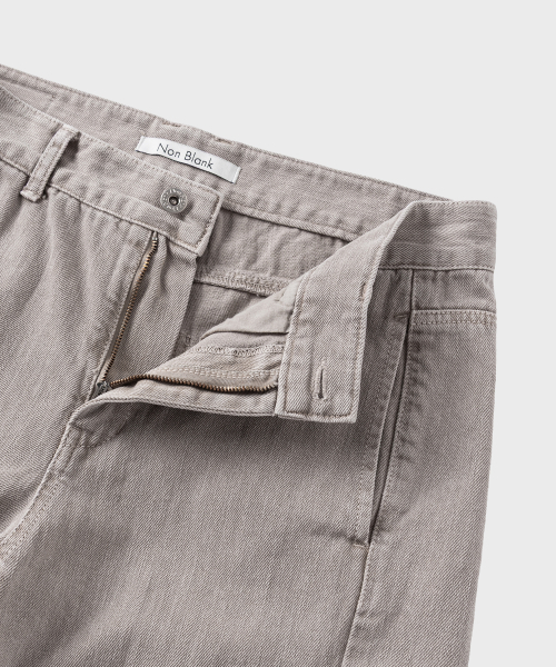 NONBLANK(ノンブランク)の「ガーメントダイカーブデニムパンツ_BEIGE(デニムパンツ・メンズ・ベージュ・MEDIUM/LARGE/X-LARGE)」の5枚目の写真