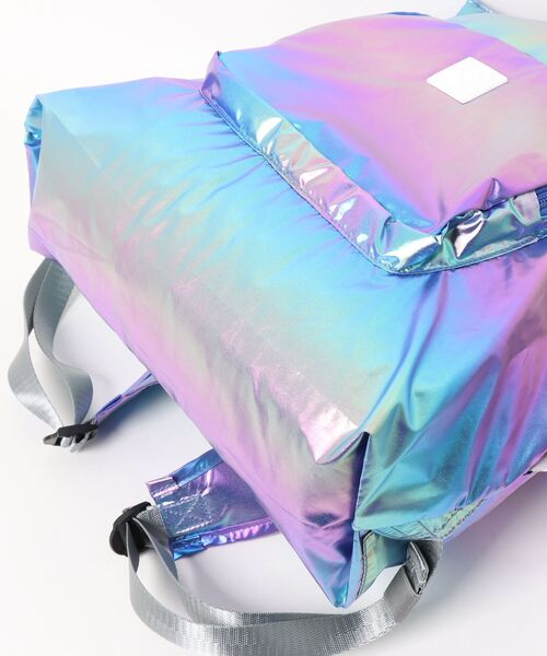 ROOTOTE(ルートート)の「ROOTOTE/ルートート LT.メッケル.ルミエ-B(バックパック/リュック・レディース・アイボリー/ピンク/ネイビー・FREE)」の4枚目の写真