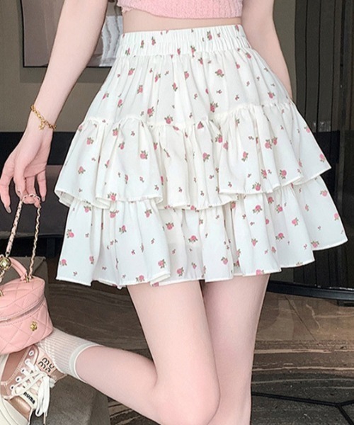 Mejoul(メジュール)の「小花柄ティアードフリルミニスカパン(スカート・レディース・ブラック/ホワイト・F)」の2枚目の写真