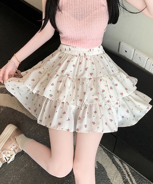 Mejoul(メジュール)の「小花柄ティアードフリルミニスカパン(スカート・レディース・ブラック/ホワイト・F)」の12枚目の写真