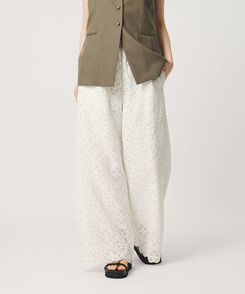 BEAUTY&YOUTH UNITED ARROWS(ビューティーアンドユースユナイテッドアローズ)の「コードレース イージーパンツ(その他パンツ・レディース・オフホワイト/ブラック・M/S)」の12枚目の写真