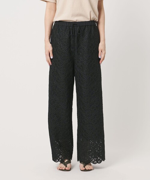 BEAUTY&YOUTH UNITED ARROWS(ビューティーアンドユースユナイテッドアローズ)の「コードレース イージーパンツ(その他パンツ・レディース・オフホワイト/ブラック・M/S)」の15枚目の写真
