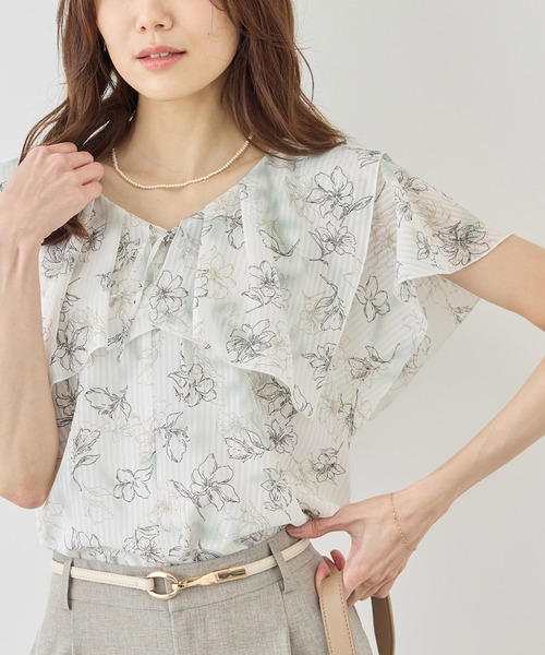 ROPE' PICNIC(ロペピクニック)の「花柄フェミニンブラウス(シャツ/ブラウス・レディース・イエロー/サックスブルー/オフホワイト・FREE)」の2枚目の写真