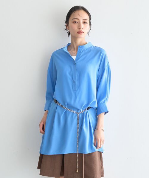 earth music&ecology(アースミュージックアンドエコロジー)の「スタンドカラーオーバーチュニックシャツ(シャツ/ブラウス・レディース・ベージュ/オフホワイト/サックスブルー・FREE)」の17枚目の写真