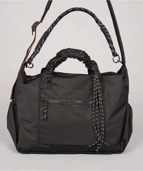 MAISON SPECIAL(メゾンスペシャル)の「《UNISEX》【THEATRE PRODUCTS】Collaboration Multiway Travel Bag/シアタープロダクツコラボレーションマルチウェイトラベルバッグ【MAISON SPECIAL/メゾンスペシャル】(ショルダーバッグ・メンズ・グレイッシュベージュ/ブラック・FREE)」の16枚目の写真