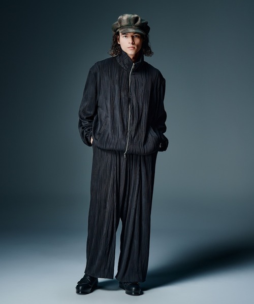 glamb（グラム）の「Willow Crepe Jersey / ウィロークレープジャージ（ジャージ・メンズ・ブラック/ホワイト・S/M/L）」の8枚目の写真