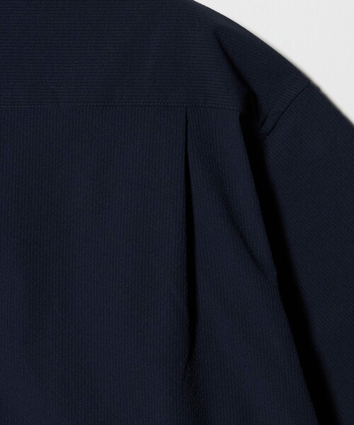 A DAY IN THE LIFE UNITED ARROWS(アデイインザライフユナイテッドアローズ)の「ドライ サッカーリラックス レギュラーカラーシャツ-吸水速乾・ストレッチ-<A DAY IN THE LIFE>(シャツ/ブラウス・メンズ・ベージュ/ネイビー/ダークグレー・M/L)」の17枚目の写真
