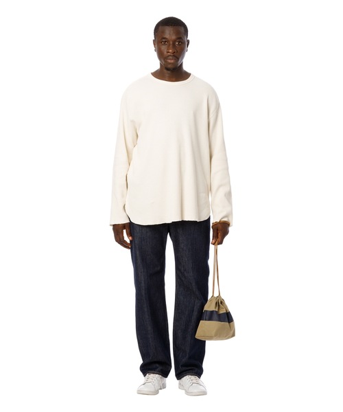 DAILY STANDARD by SANDINISTA(デイリースタンダードバイサンディニスタ)の「Chino Drawstring Line Print Bag / ラインプリント入り巾着(ショルダーバッグ・メンズ・ベージュ系その他/ベージュ系その他2・FREE)」の5枚目の写真