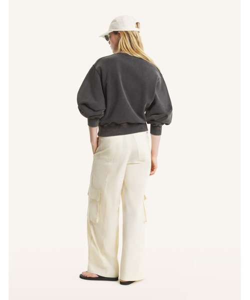 Maison Kitsune(メゾンキツネ)の「MAISON KITSUNE GALLERY FADED RELAXED SWEATSHIRT(スウェット・レディース・ブラック×グレー・L/M/S)」の3枚目の写真
