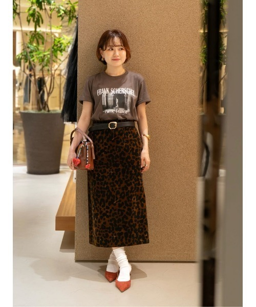 allureville(アルアバイル)の「PARIS ロゴT(Tシャツ/カットソー・レディース・モカ/ピンク/グリーン系その他/ブラック・2)」の5枚目の写真