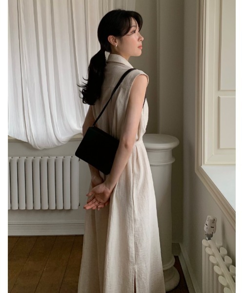 Aelina（エリナ）の「襟付きベルト付きノースリーブワンピース（シャツワンピース・レディース・ブラウン/ベージュ/ネイビー・FREE）」の15枚目の写真