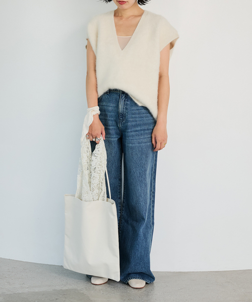 IENA LA BOUCLE(イエナラブークル)の「IENA LA BOUCLE フォックス カシミヤ V ベスト(ベスト・レディース・グレー/ホワイト/ブラック・FREE)」の14枚目の写真