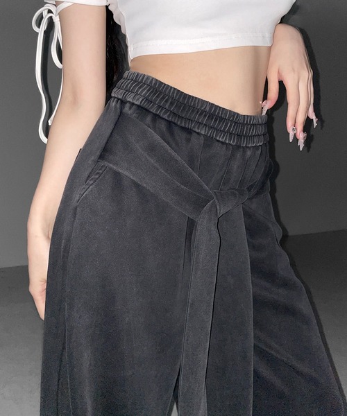 me+em select（ミームセレクト）の「フェイクレイヤードピグメントスウェットワイドパンツ ／ fake layered pigment sweat wide pants（スウェットパンツ・レディース・ブラック・FREE）」の20枚目の写真