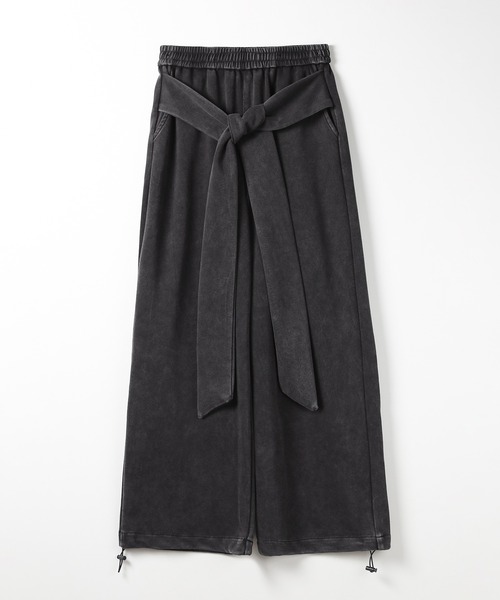 me+em select（ミームセレクト）の「フェイクレイヤードピグメントスウェットワイドパンツ ／ fake layered pigment sweat wide pants（スウェットパンツ・レディース・ブラック・FREE）」の2枚目の写真