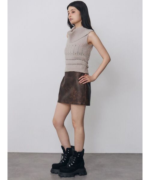 MURUA(ムルーア)の「ハイウエストフェイクレザーミニスカート(スカート・レディース・ブラック/ブラウン・1/2)」の19枚目の写真