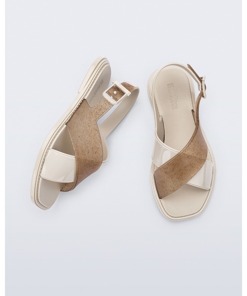 melissa(メリッサ)の「MELISSA CLEO SANDAL AD(サンダル・レディース・ブラック/ベージュ/ブラウン・39/38/37/35-36)」の3枚目の写真