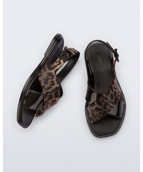 melissa(メリッサ)の「MELISSA CLEO SANDAL AD(サンダル・レディース・ブラック/ベージュ/ブラウン・39/38/37/35-36)」の2枚目の写真