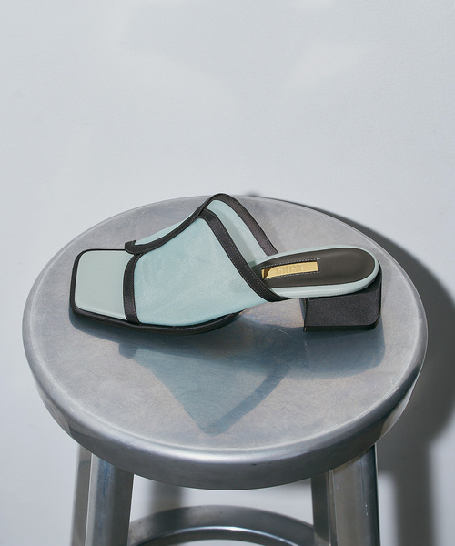 GRISE(グリーズ)の「《/WEB+一部店舗限定》GRISE3.5cmシアーコンビミュールサンダル(サンダル・レディース・キャメル/ブルー系その他/ブラック・MEDIUM/SMALL/X-LARGE/LARGE)」の5枚目の写真