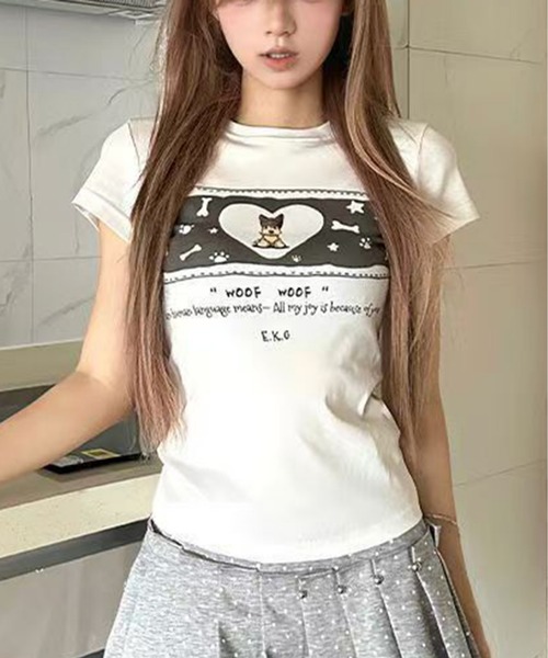 AsheKsha（アシクシャ）の「ハート柄のワンちゃんプリント スリムフィット半袖Tシャツ（Tシャツ/カットソー・レディース・ホワイト・M）」の17枚目の写真