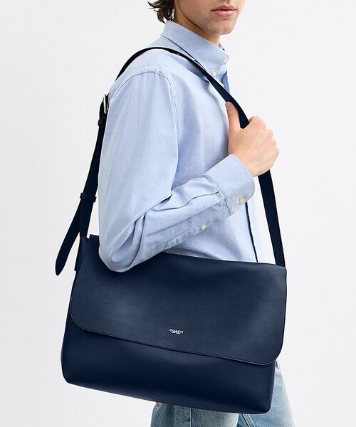 セール/ブランド古着】COACH｜コーチのメッセンジャーバッグ（ブルー