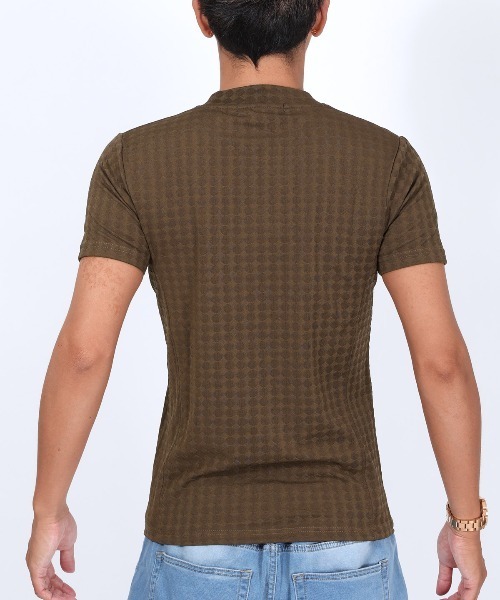 LUXSTYLE(ラグスタイル)の「フクレチェック半袖VネックTシャツ(Tシャツ/カットソー・メンズ・ホワイト/チャコール/ブラウン/ネイビー/ブラック・S/M/XL/L)」の17枚目の写真